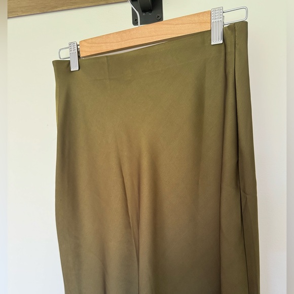 NWOT Shein Satin Maxi Skirt - Picture 6 of 9